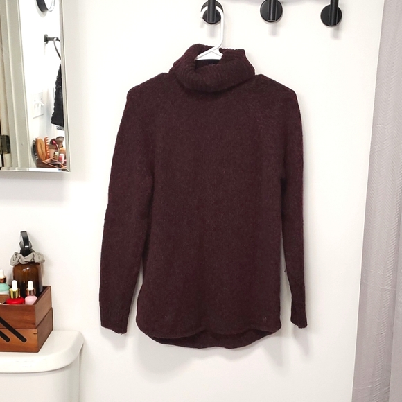 Michael Kors sweater - Picture 1 of 4